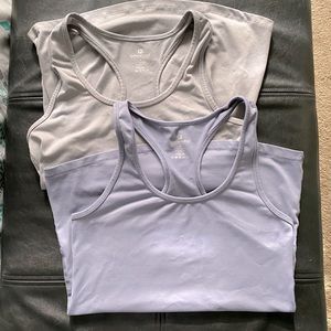 Workout tank tops